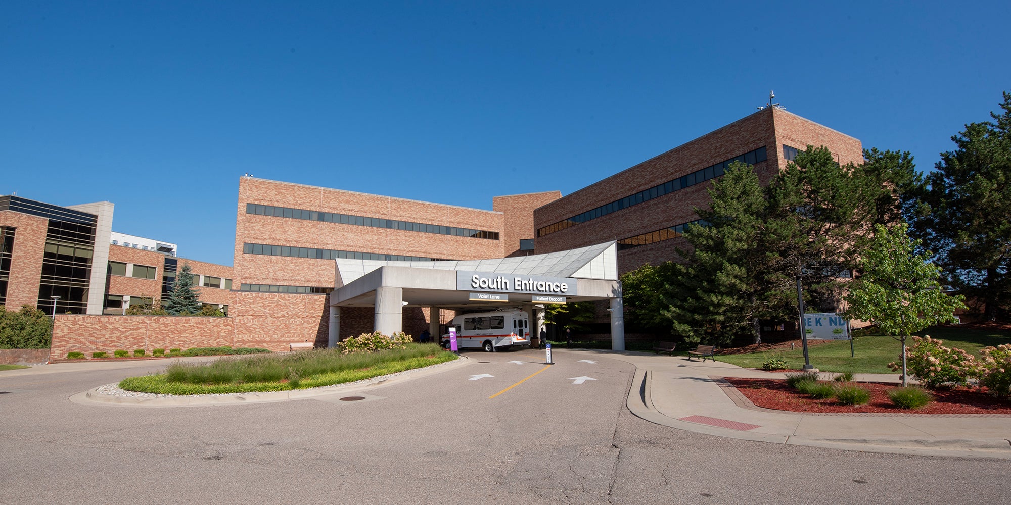 Trinity Health IHA Medical Group, Neurosurgery - Livonia Campus